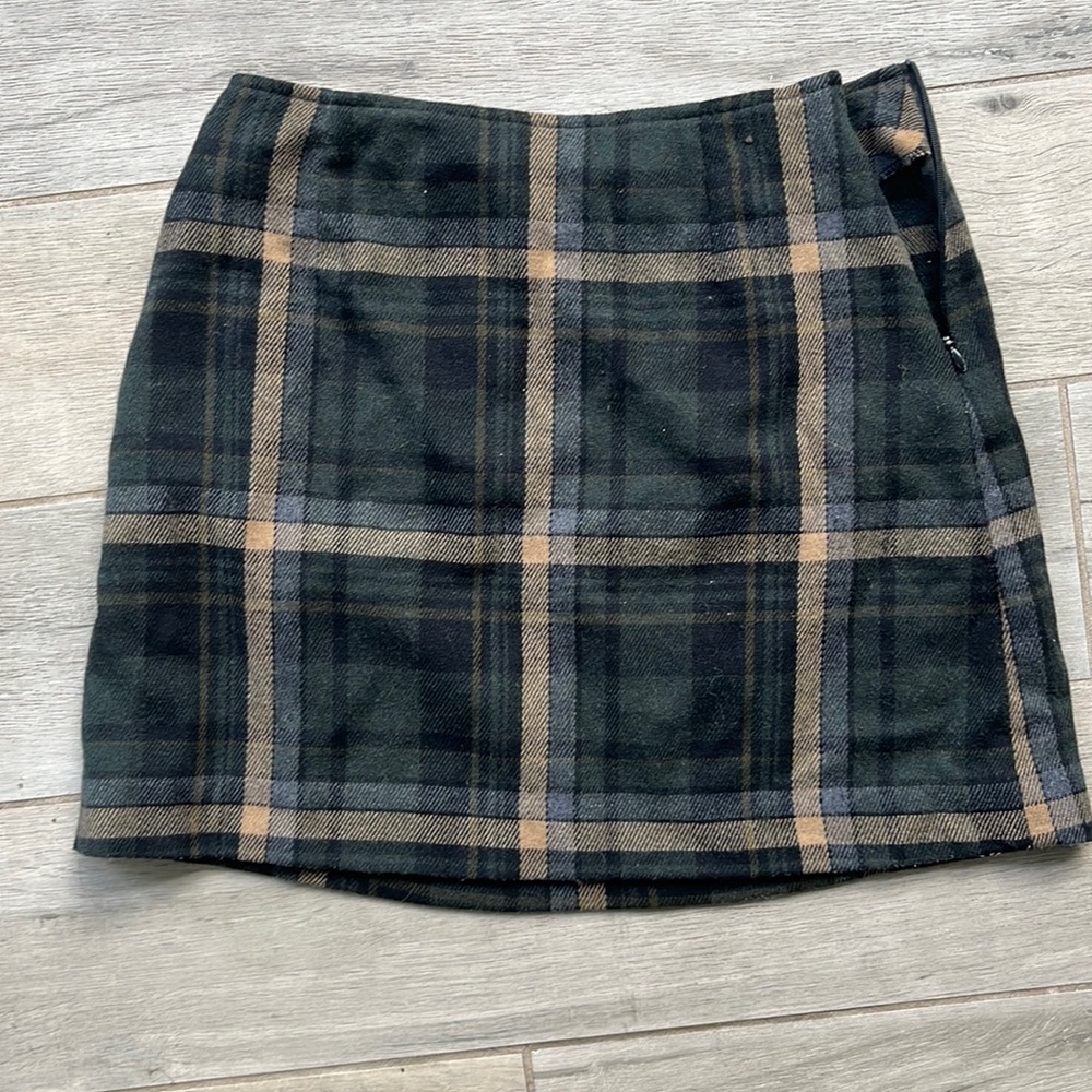 The Limited Green Plaid Mini skirt